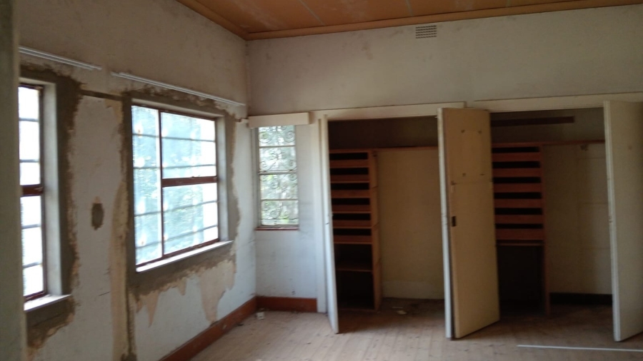 5 Bedroom Property for Sale in Waverley Free State